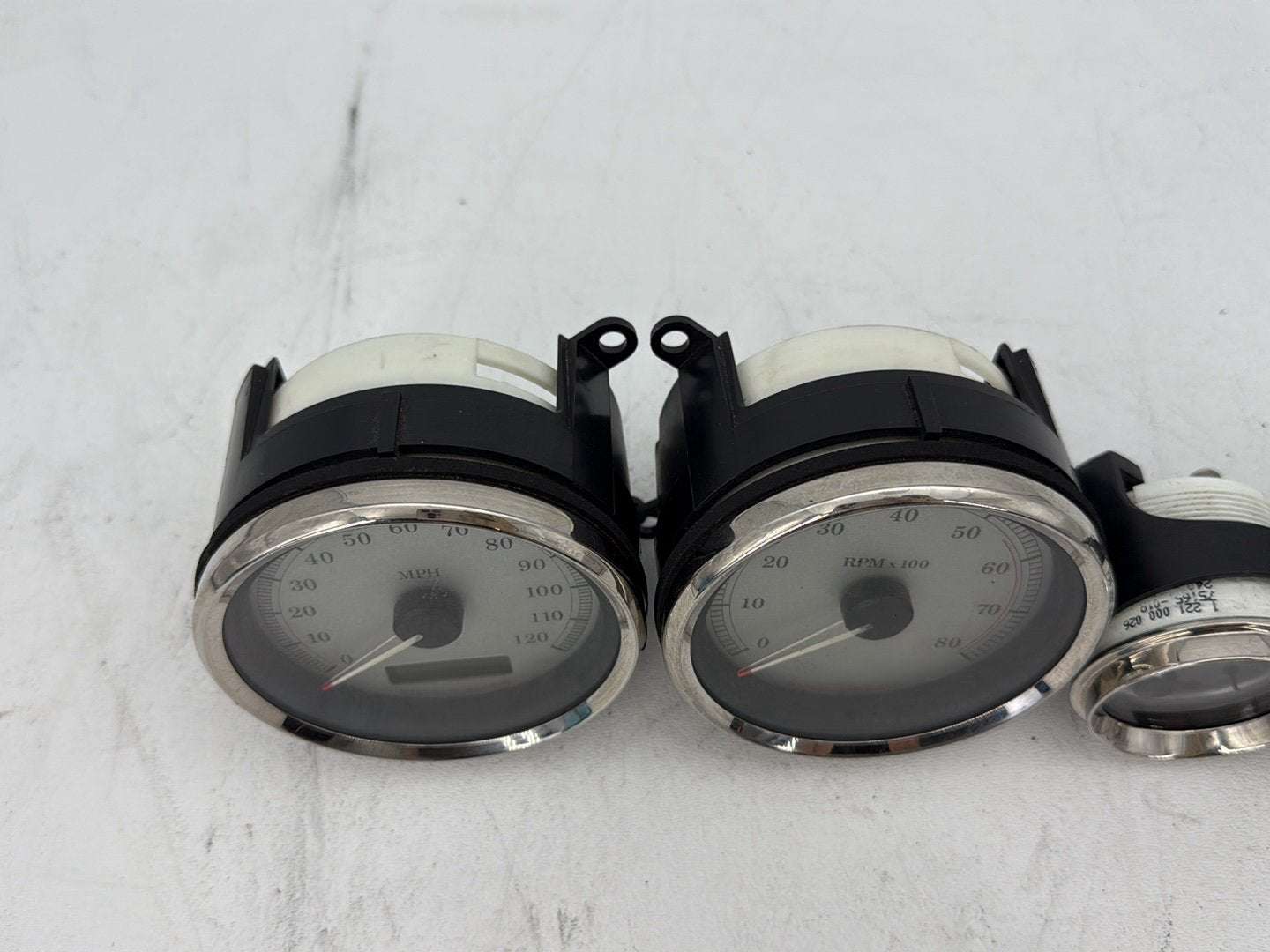 2007 Harley Street Glide Touring OEM Air Oil Volt Fuel Tacho Speedo Gauges 44K