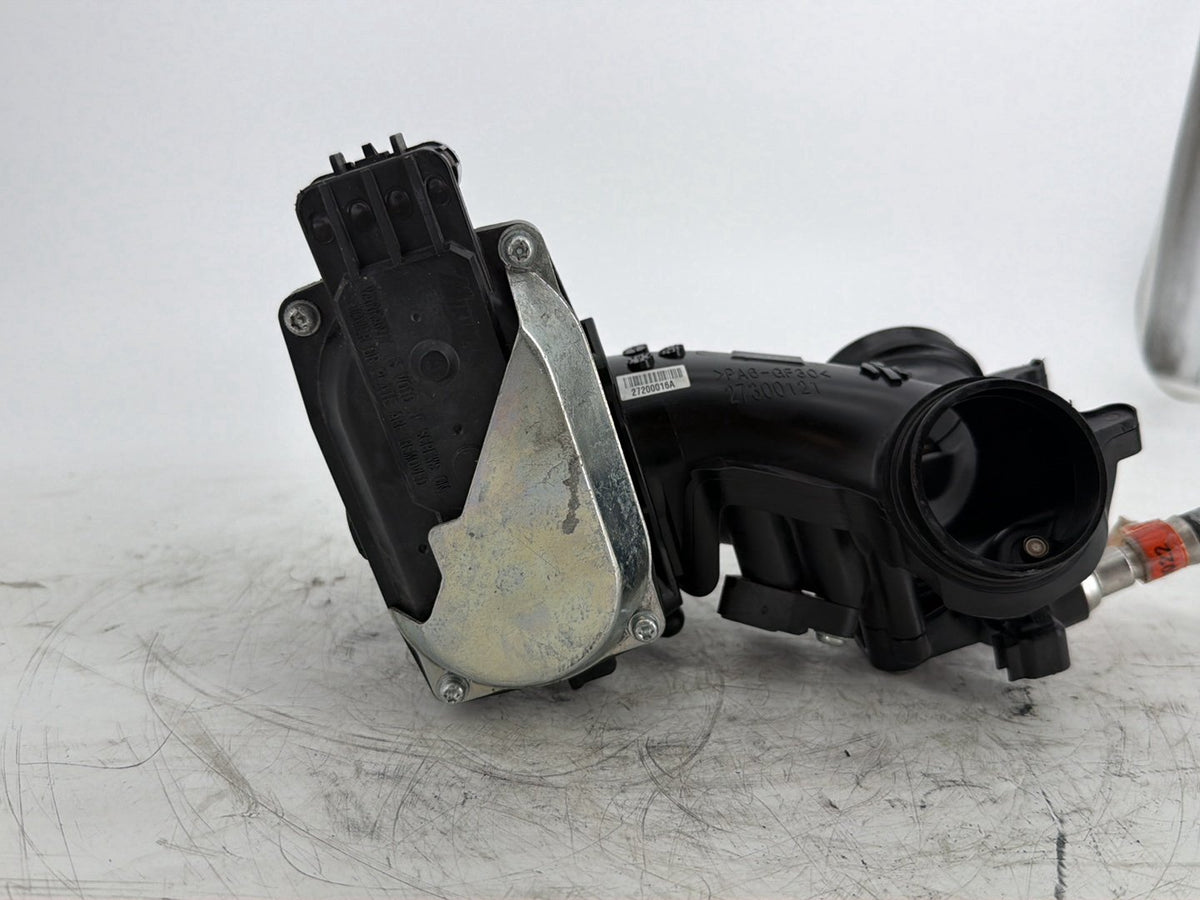 2017 Harley Touring FLHXS Street Glide OEM Engine Intake Manifold Throttle Body