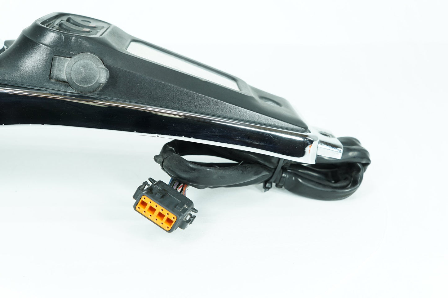 1999 - 2006 Harley-Davidson Touring Electra Glide Ultra Fuel Gas Tank Dash Console NOKey 	61270-98A