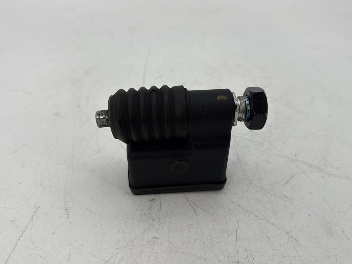2002 Harley Dyna FXD Super Glide OEM Rear Brake Master Cylinder Reservoir