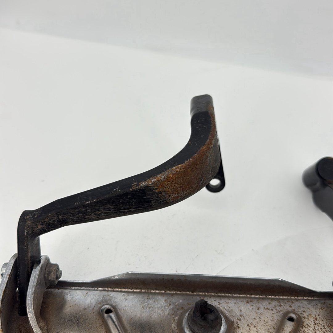 2007 - 2012 Harley-Davidson Touring Street Glide Left Right Driver & Pass Floorboard Foot Rest 50688-04