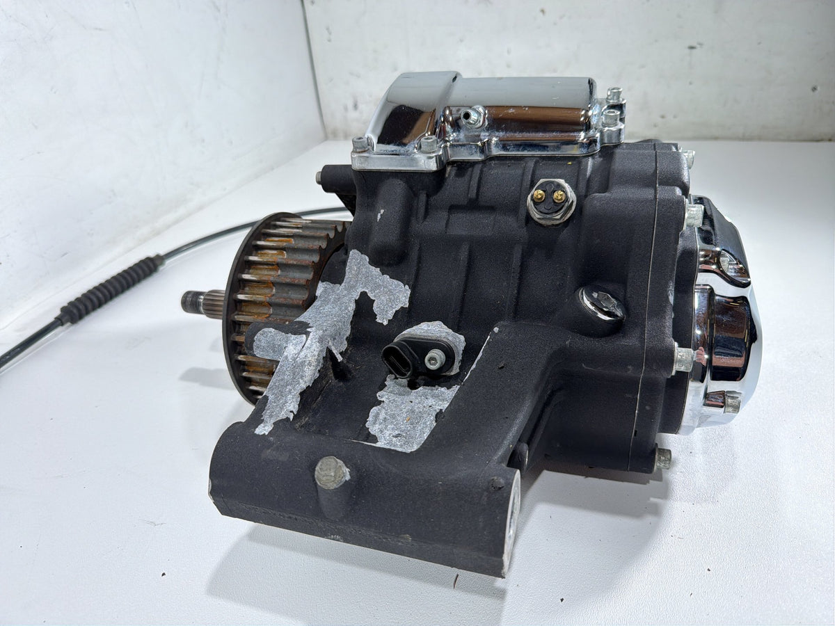 2008 Harley Softail Custom FXSTC OEM 6 Speed Transmission Gearbox 34732-07 26K