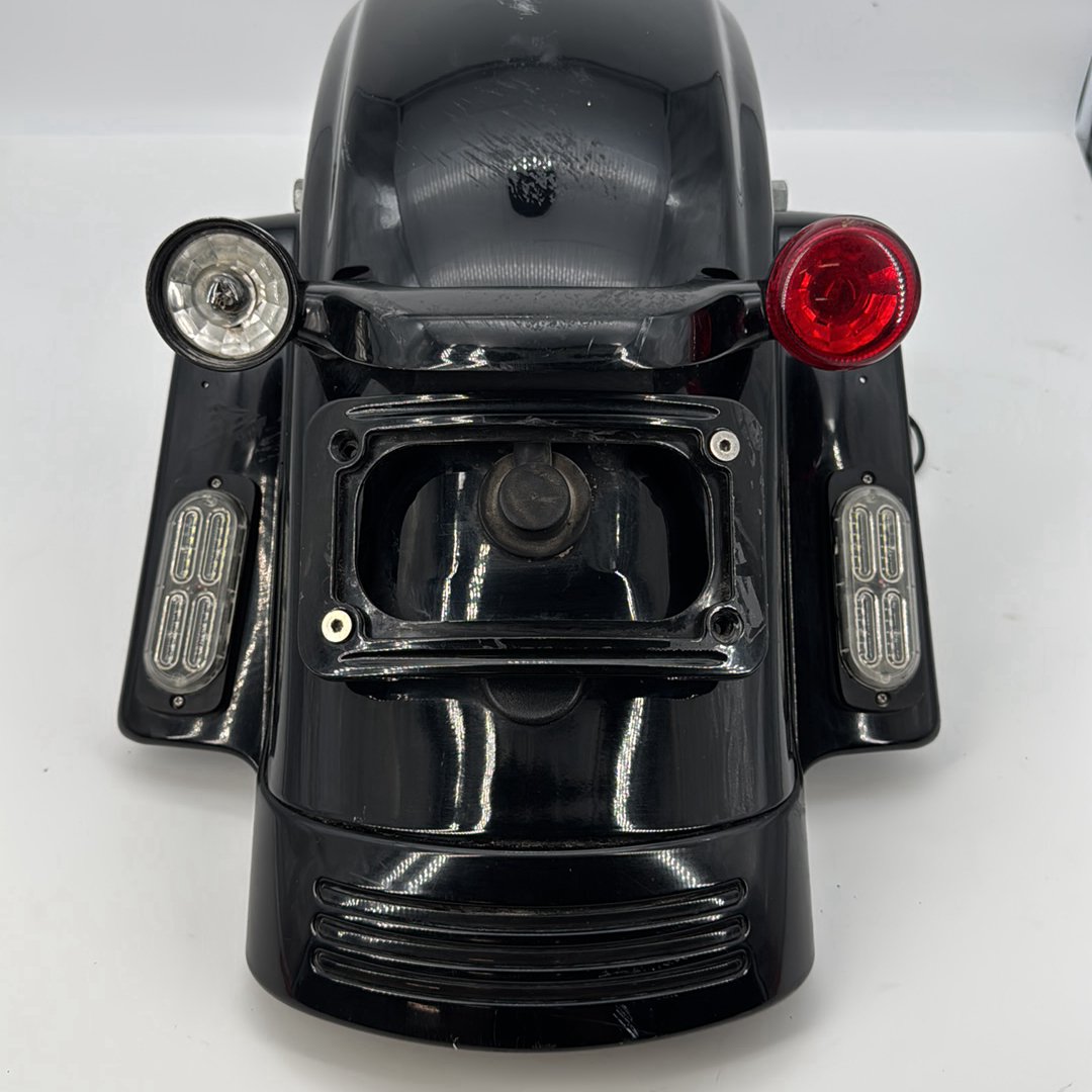 2008 - 2016 Harley-Davidson Touring Street Glide Rear Wheel Fender Turn Signal Indicators  	59731-09