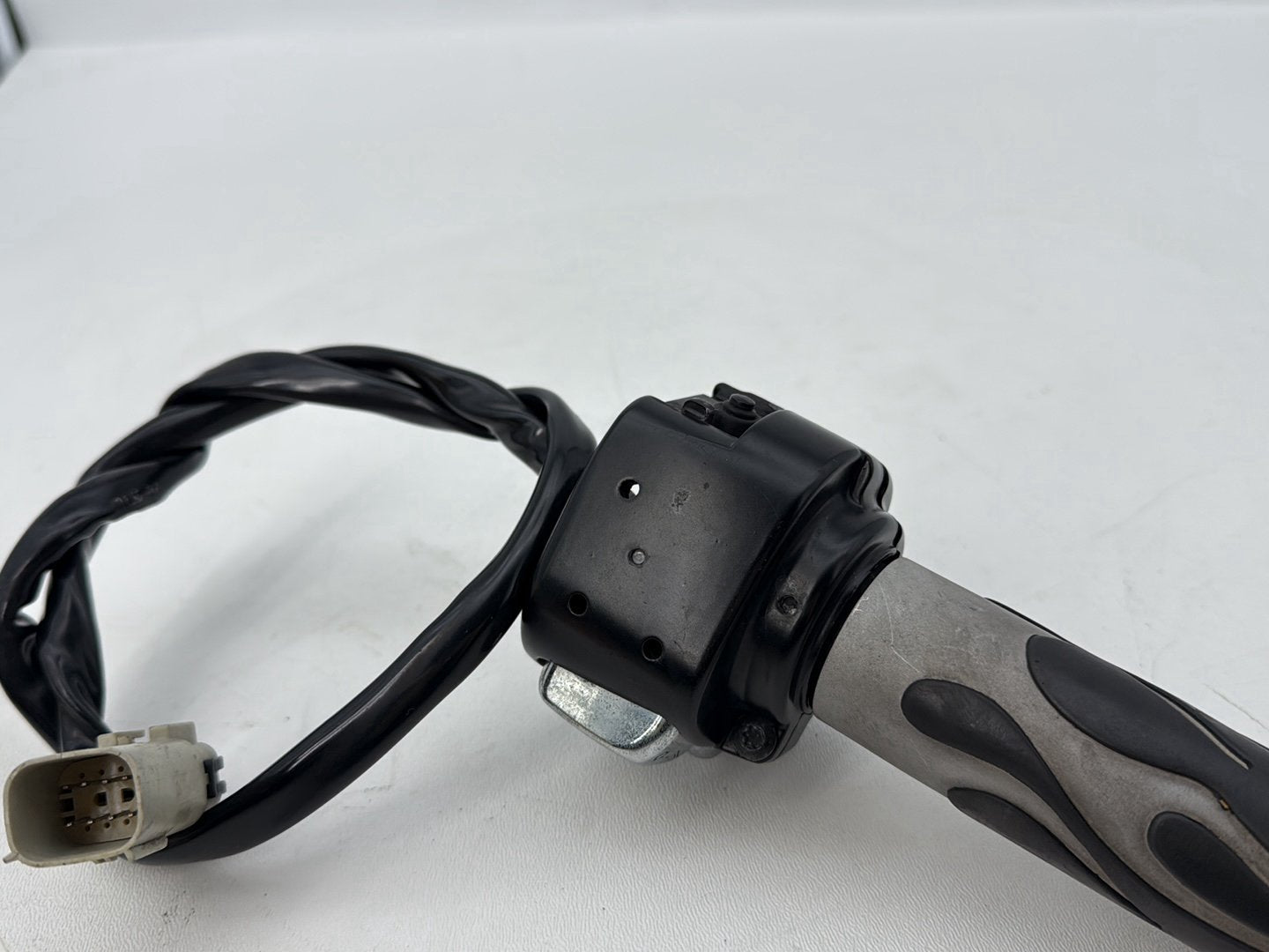 2004 - 2013 Harley-Davidson Sportster 883 Custom Left Turn Signal Headlight Switches Controls 71597-96B