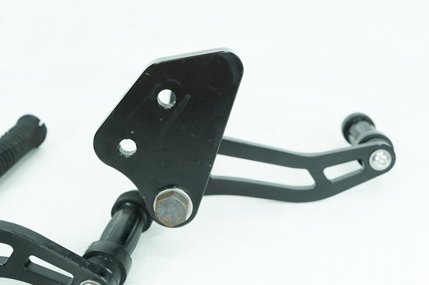 2007 - 2017 Harley-Davidson Dyna Super Glide Left & Right Step Foot Rest Pegs 33032-99