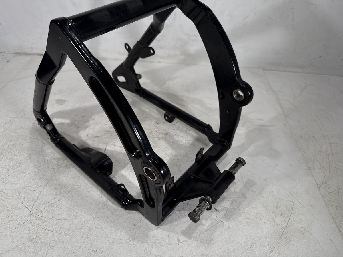 2001 Harley Heritage Softail Classic FLSTC OEM Rear Fork Swingarm Swing Arm