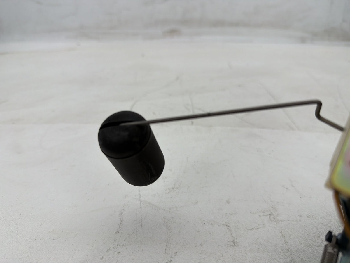 03 Harley Electra Glide Touring Ultra OEM Fuel Pump Gas Gasoline Petrol Sending