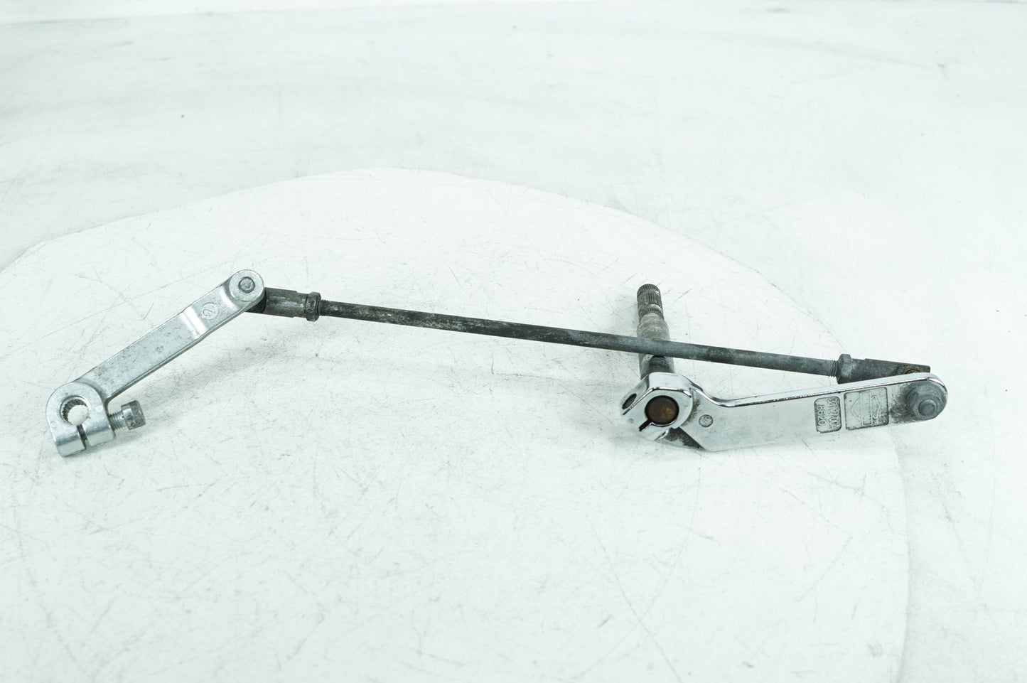 2007 - 2011 Harley-Davidson Touring Street Glide Gear Shifter Lever w/ Rod linkage 33718-82B