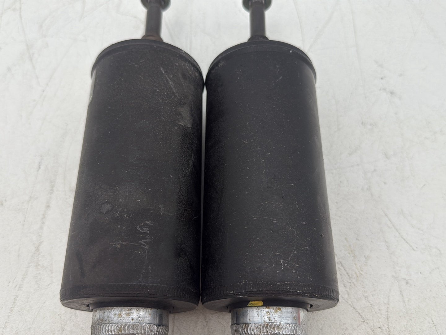 2006 Harley Softail FLSTCI Heritage Classic OEM Rear Left Right Shock Absorbers