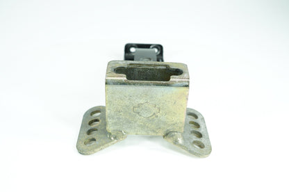 2007 - 2016 Harley-Davidson Touring CVO Electra Screamin Eagle Front Driver Rider Backrest Bracket Mount 52567-93D