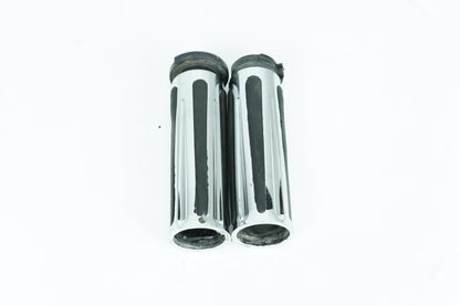 2004 - 2013 Harley-Davidson Sportster Base 883 Front Left Right Handgrip Hand Grips 56667-04