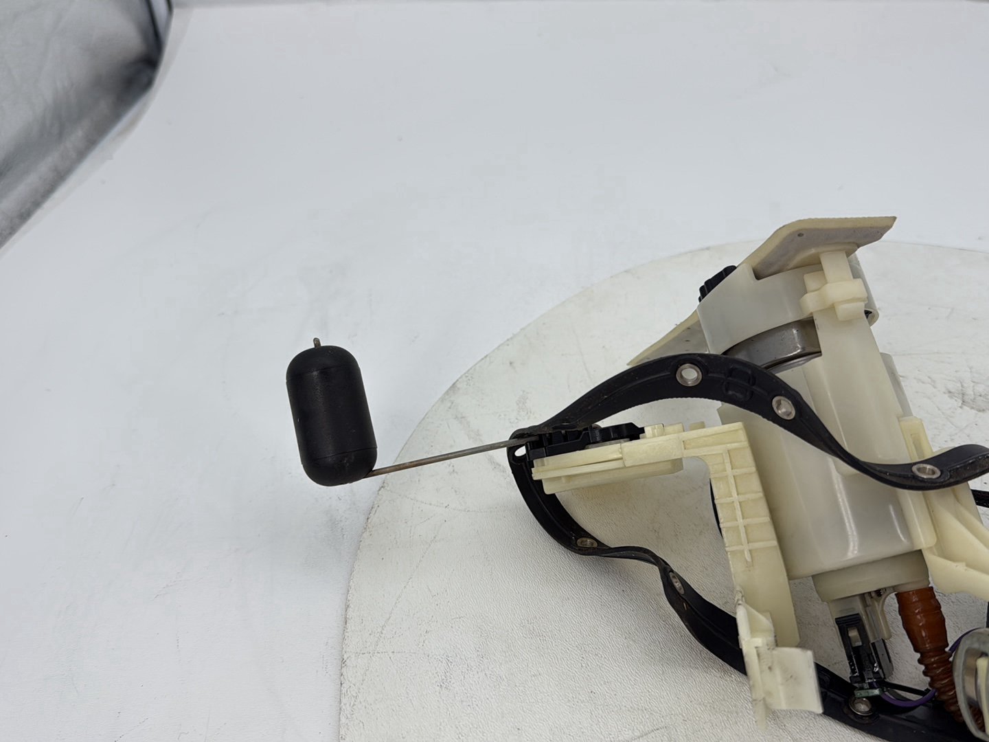 2012 Harley Dyna Fat Bob FXDF 103 OEM Fuel Pump Gas Gasoline Petrol Sending