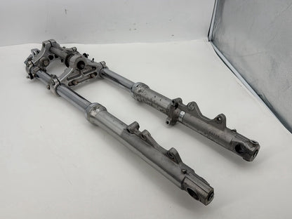 1999 - 2006 Harley-Davidson Dyna Low Rider Front Triple Tree Set & LH RH Fork Legs Sliders Left right front fork legs sliders