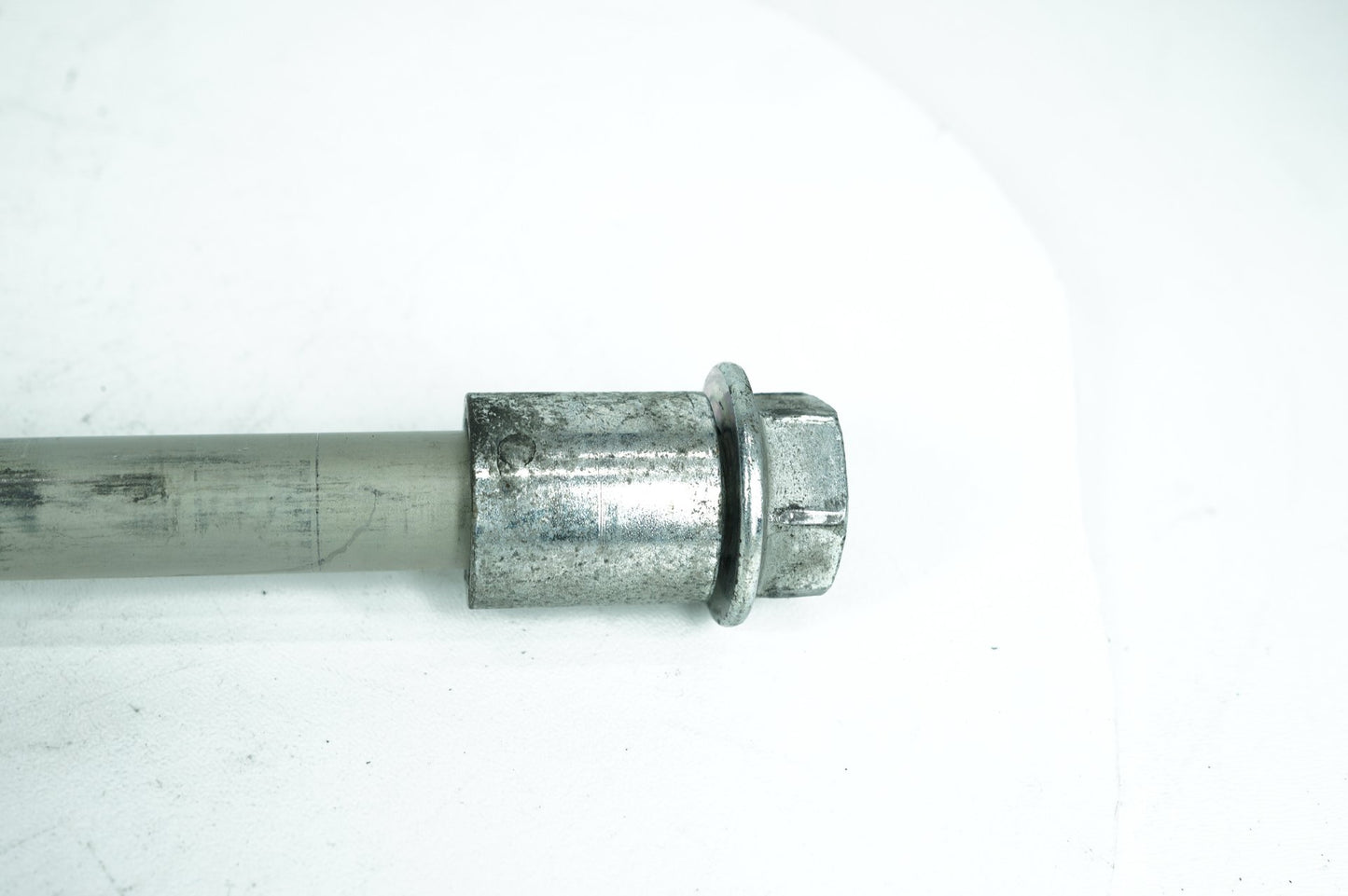 2018 - 2026 Harley-Davidson Softail Low Rider S Rear Wheel Axle Bolt Shaft 43000073