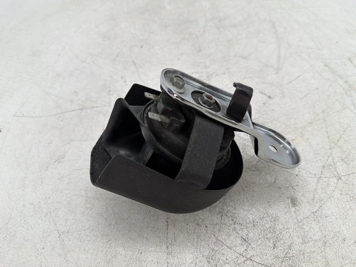 2013 Harley Street Glide Touring FLHX OEM Horn Signal Klaxon Chrome Cover