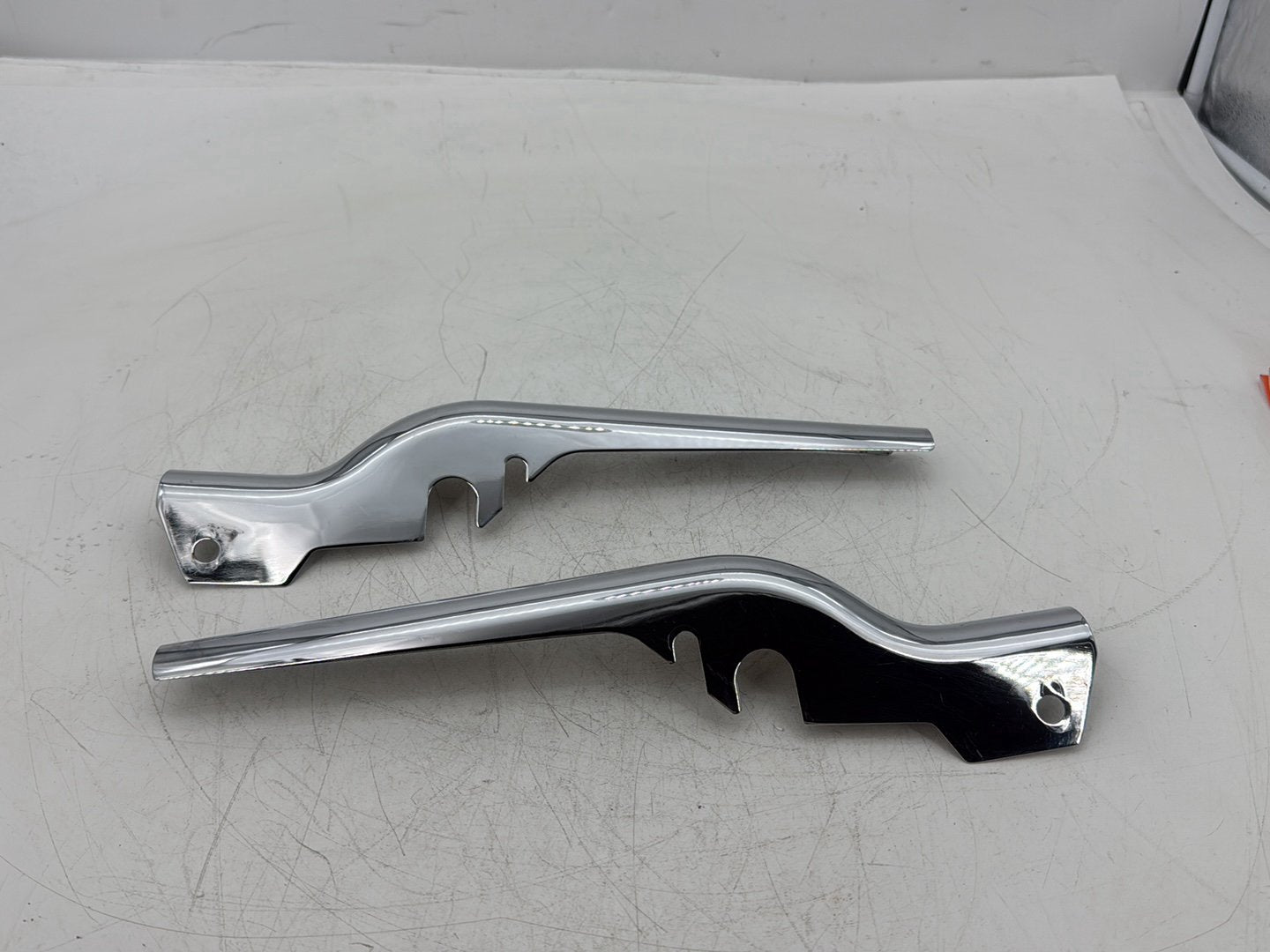 1995 Harley Touring FLHTCI Electra Glide Classic OEM Rear Left Right Fender Struts Bracket