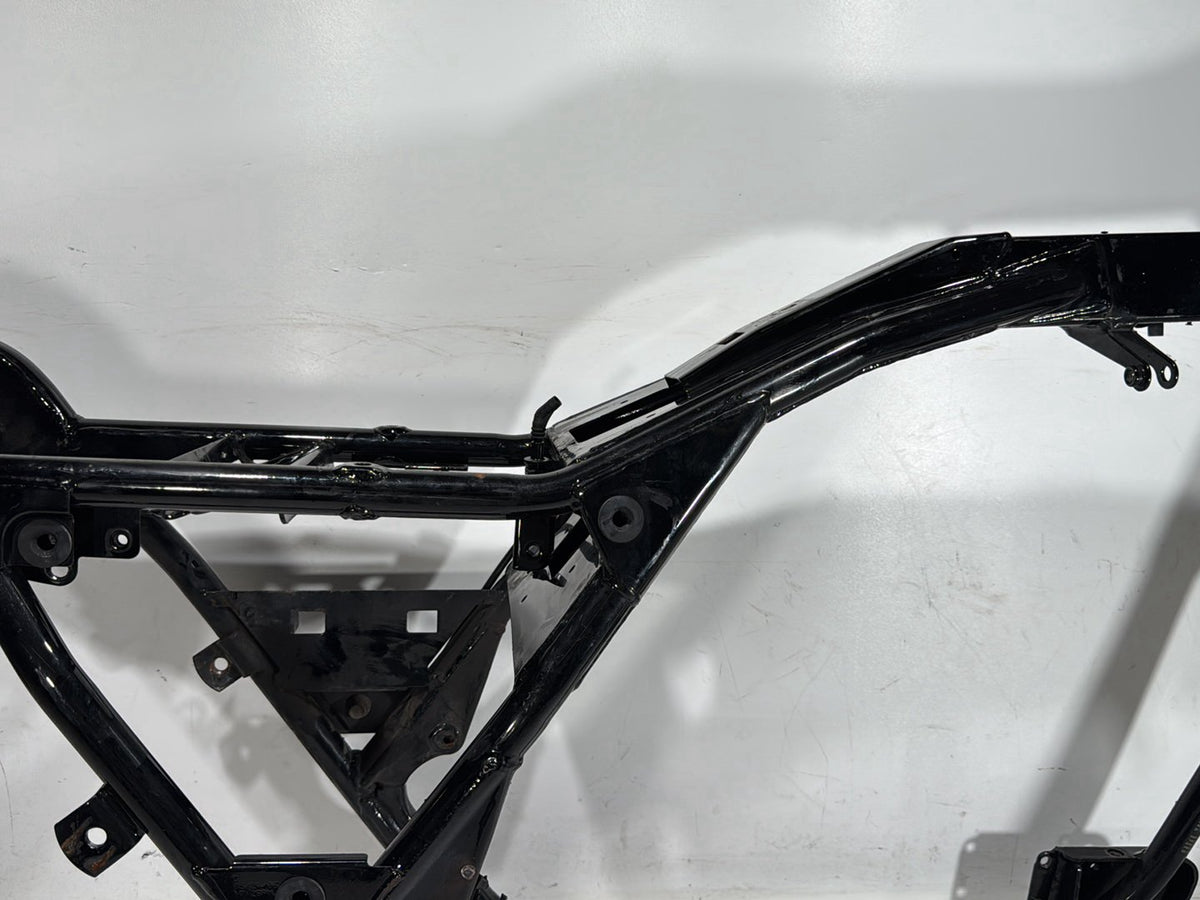 2006 Harley Street Glide Touring FLHXI OEM Body Main Frame Chassis SLVG