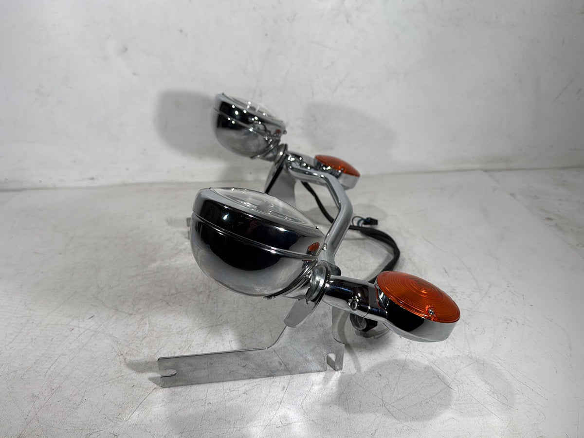 2007 Harley Electra Glide Touring OEM Front Turn Signal Indicators Aux Light Bar