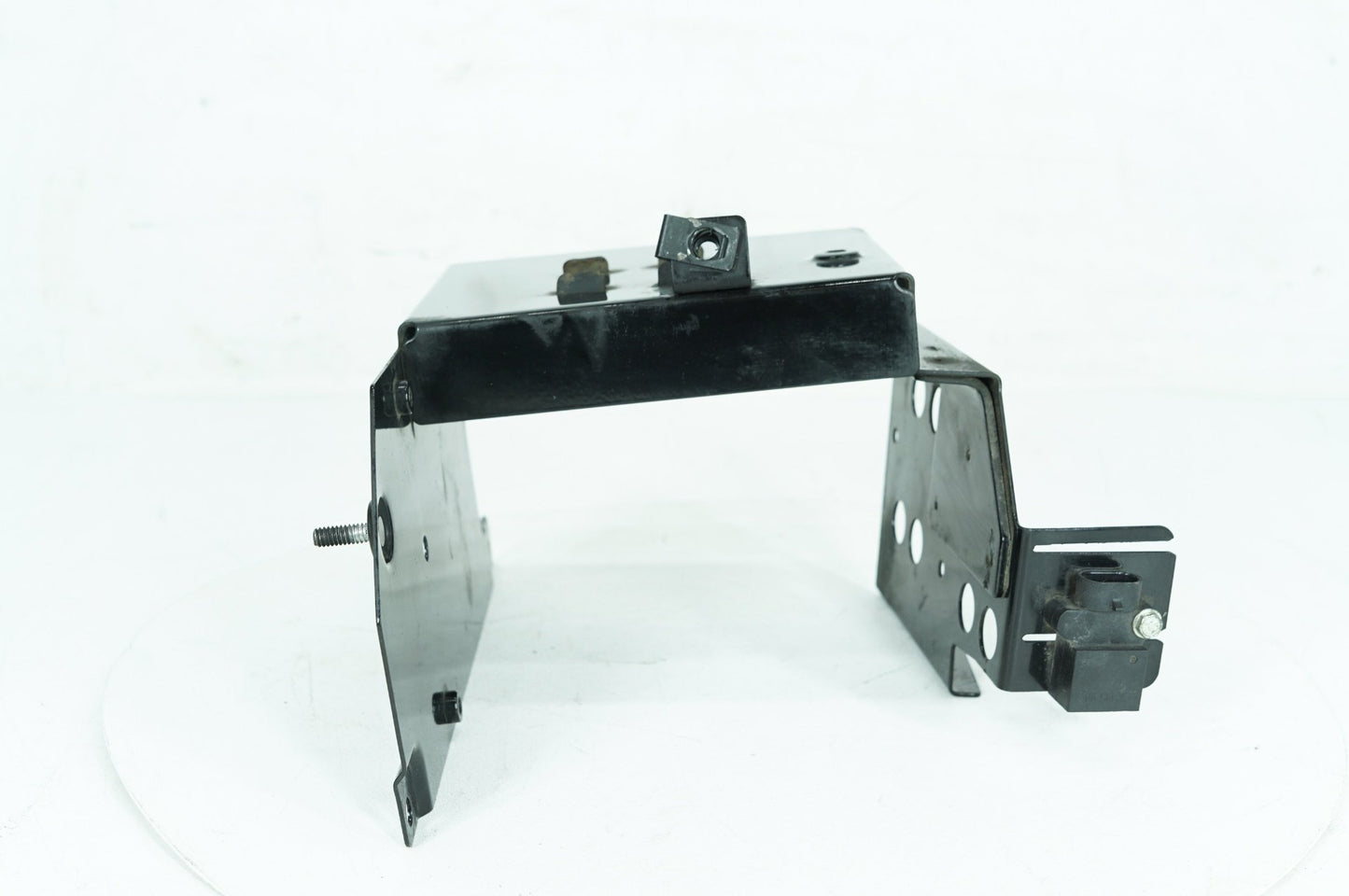2000 Harley Touring FLHTCUI Electra Glide Ultra OEM Battery Tray Bracket Holder Carrier
