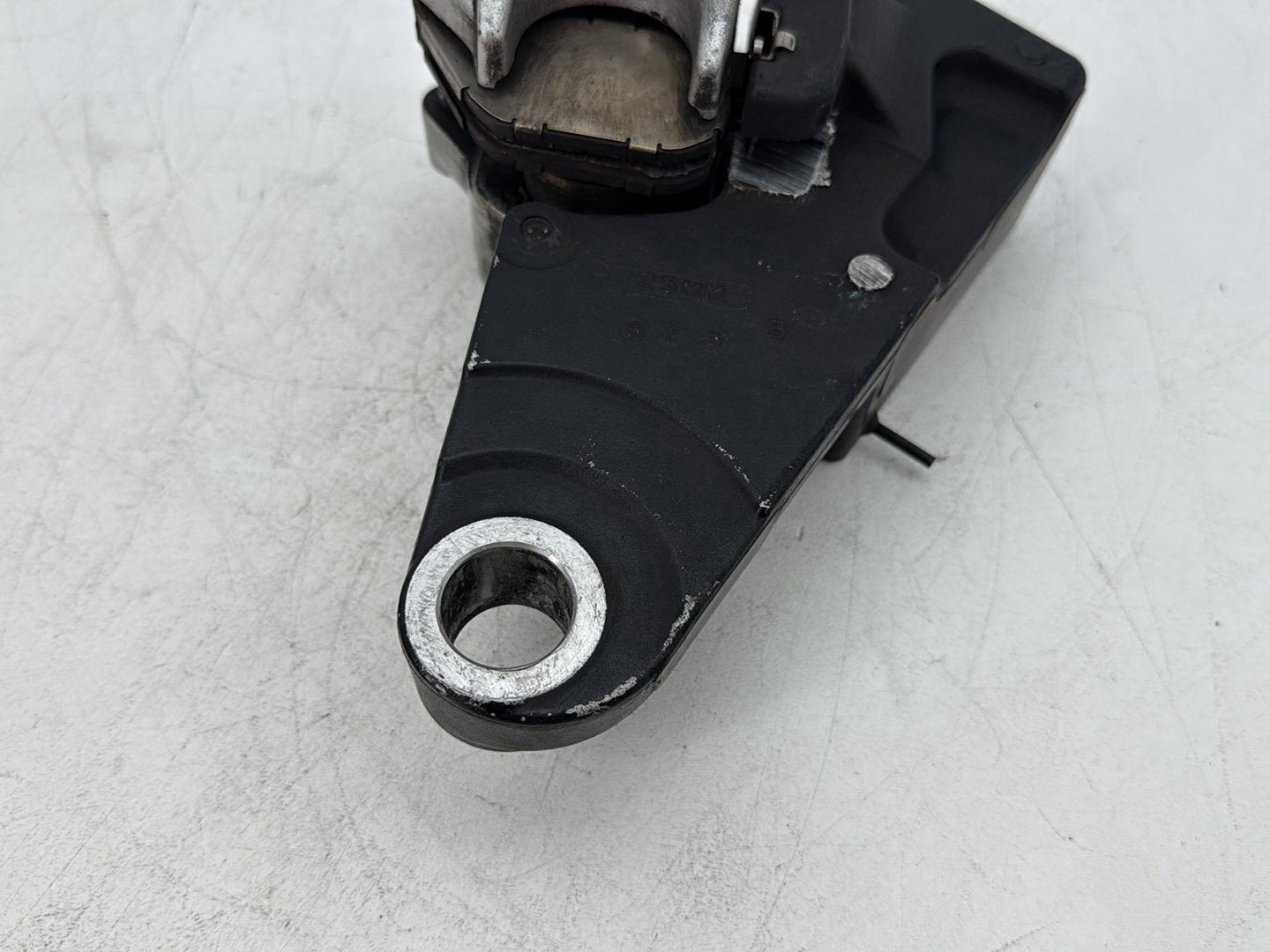 2009 Harley Sportster 883 Low XL883L OEM Rear Back Brake Caliper w/ Bracket