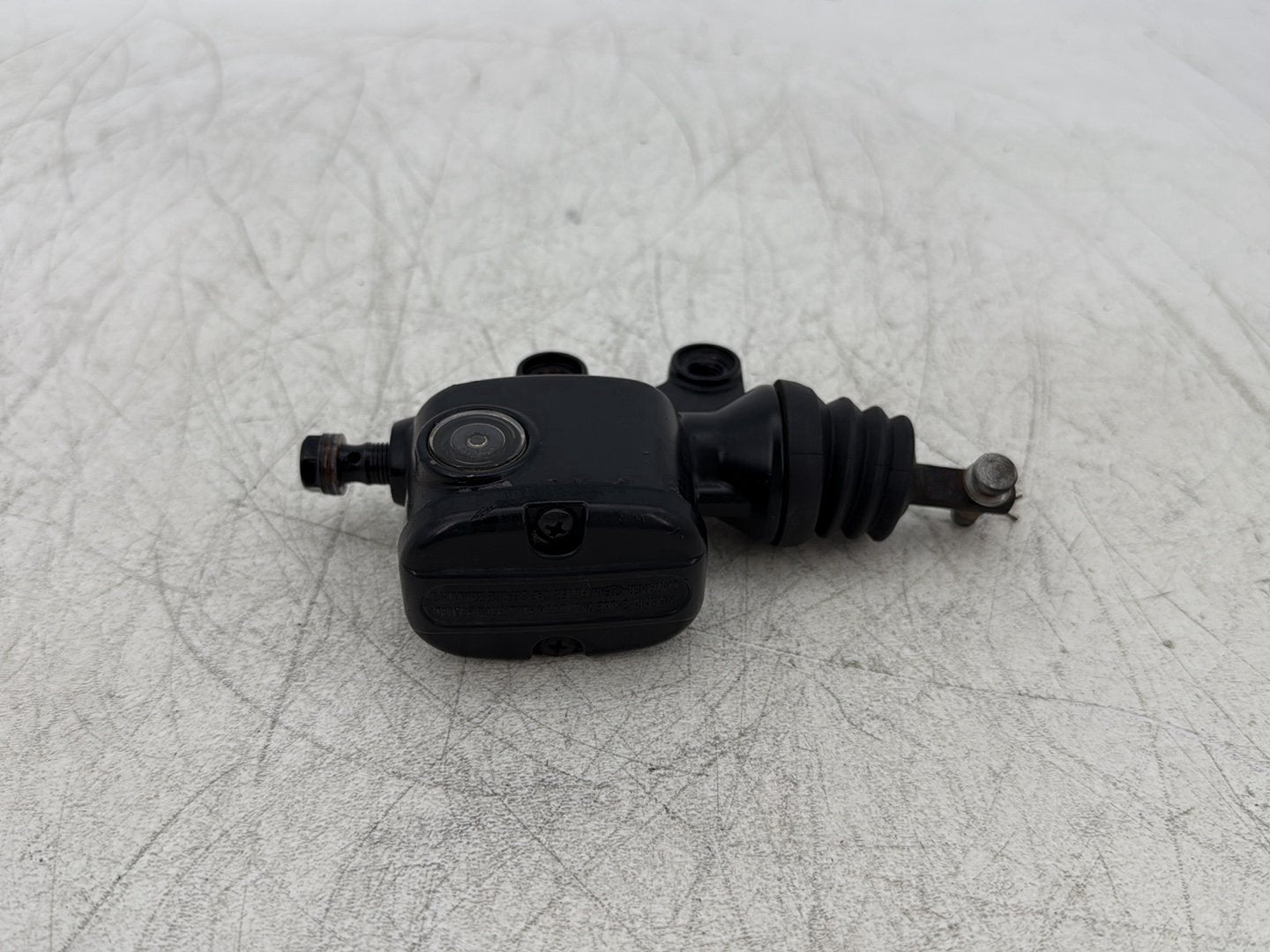 2011 Harley Street Glide Touring FLHX OEM Rear Brake Master Cylinder Reservoir