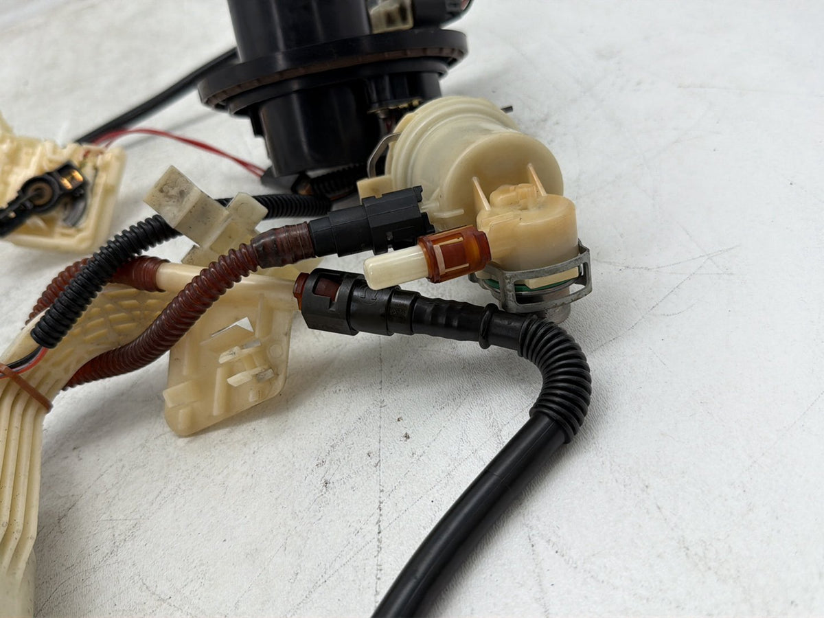 12 Harley Electra Glide Touring Ultra OEM Fuel Pump Gas Gasoline Petrol Sending