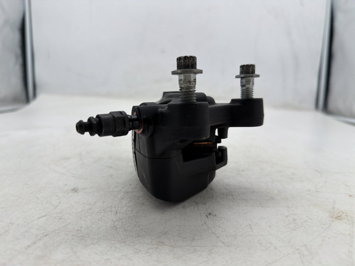 2010 Harley Street Glide Touring FLHX OEM Front Left 1 Brake Caliper