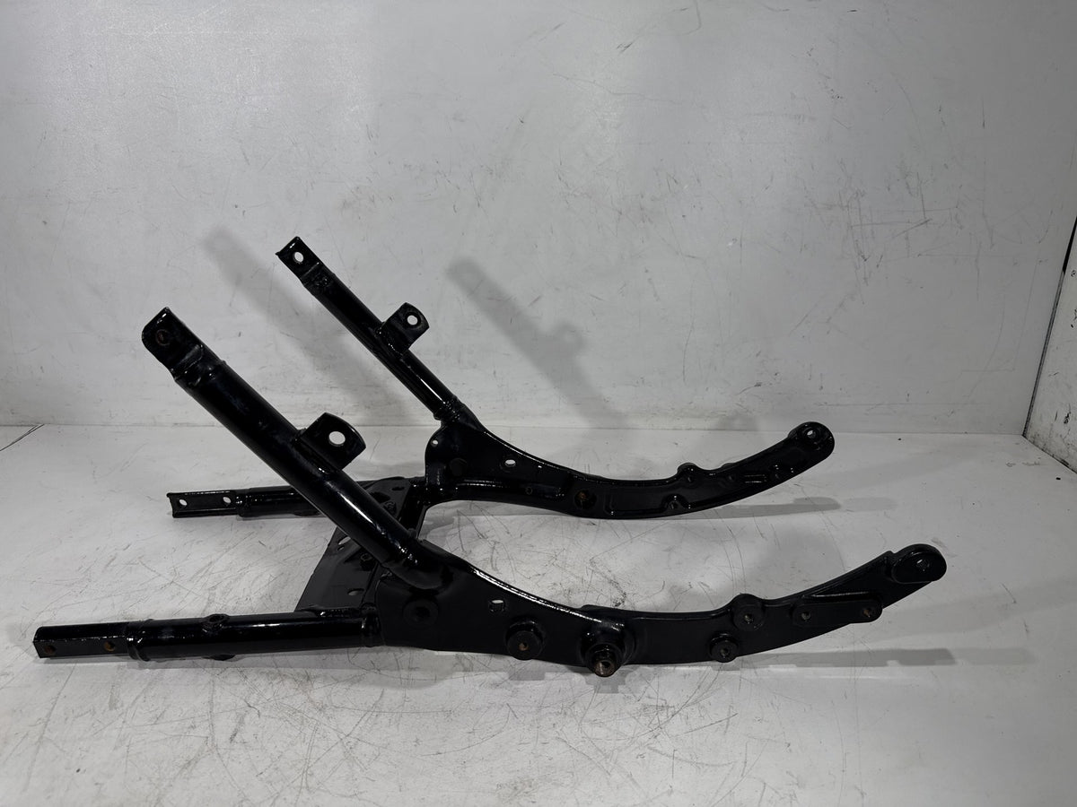 2012 Harley Electra Touring Ultra OEM Rear Back Sub Frame Rail Bar 48079-09BHP