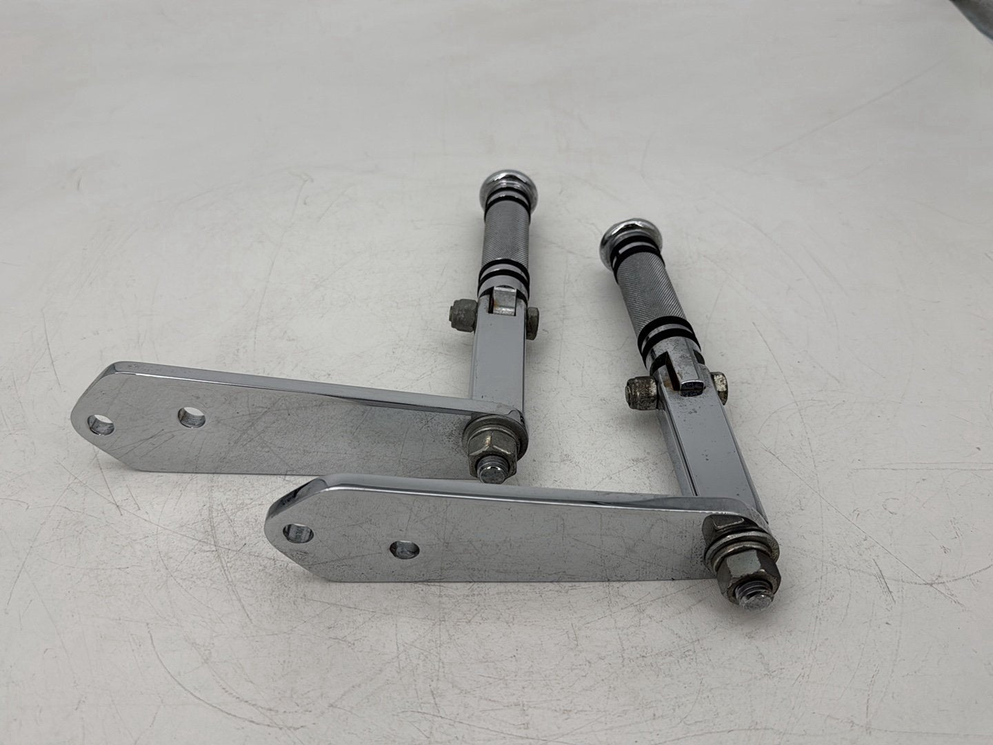 1999 - 2006 Harley-Davidson Dyna Super Glide Left & Right Driver Step Foot Rest Pegs 49354-01