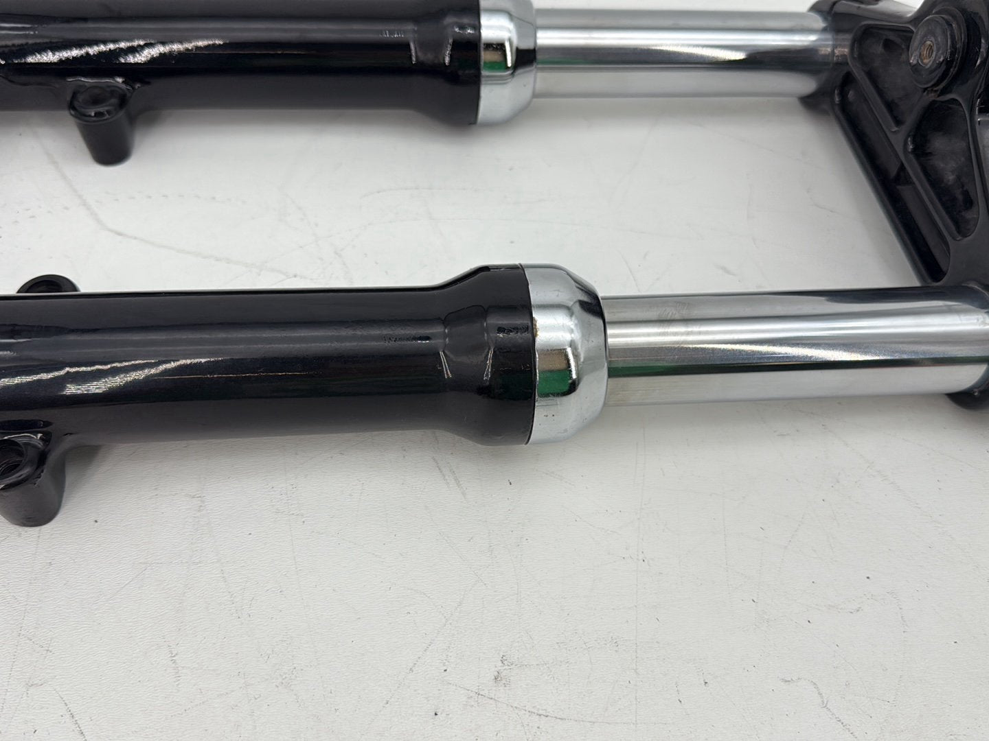 2004 - 2013 Harley-Davidson Sportster 1200 Custom Front Triple Tree Set & LH RH Fork Legs Sliders 46126-04