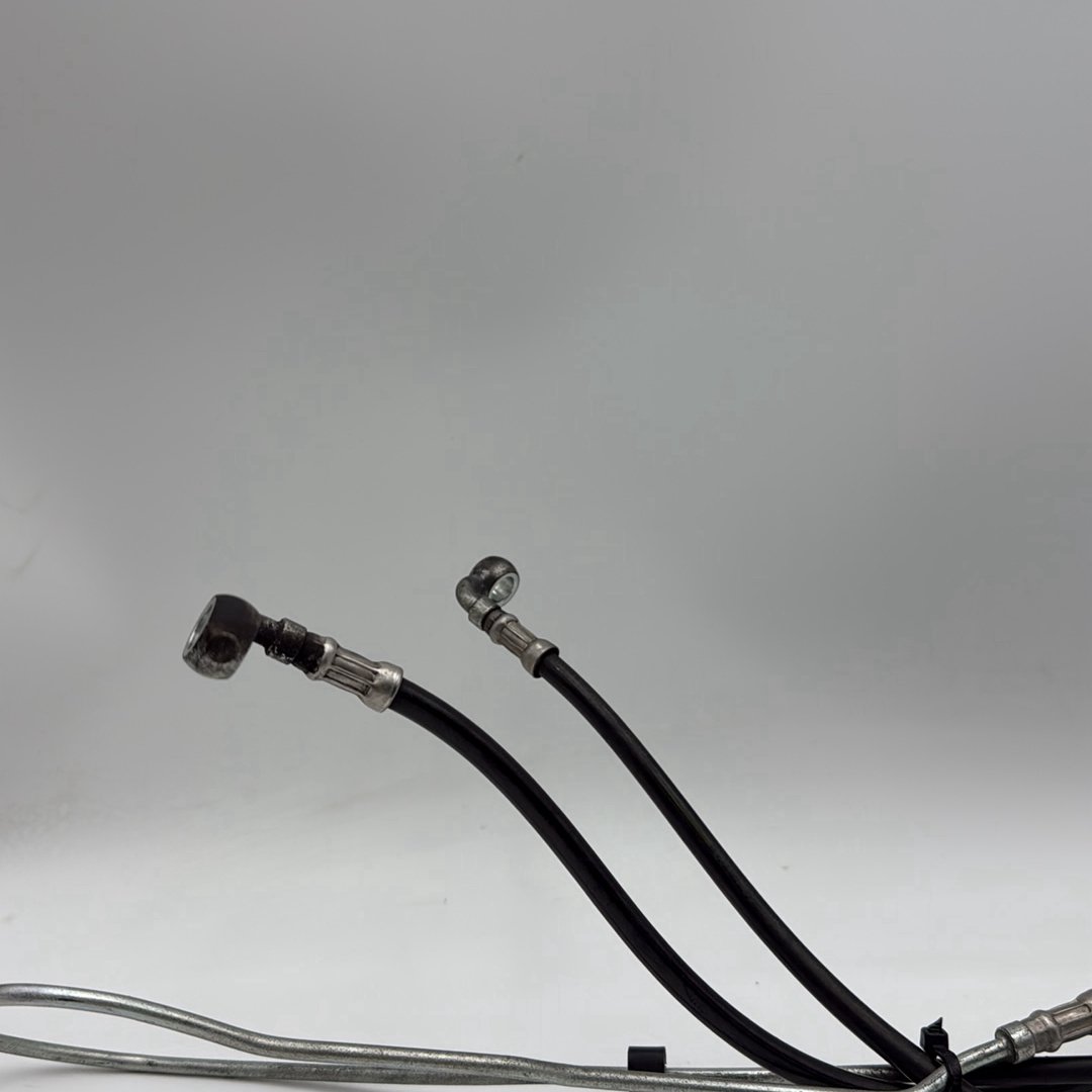 2007 - 2012 Harley-Davidson Touring Electra Glide Classic Front Brake Hose Line Pipe ABS  	40612-08