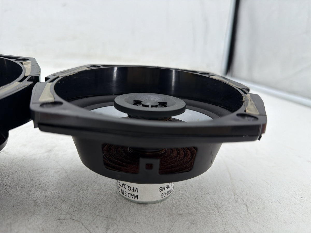 2007 Harley Electra Glide Touring CVO Eagle OEM Left Right Sound Audio Speakers