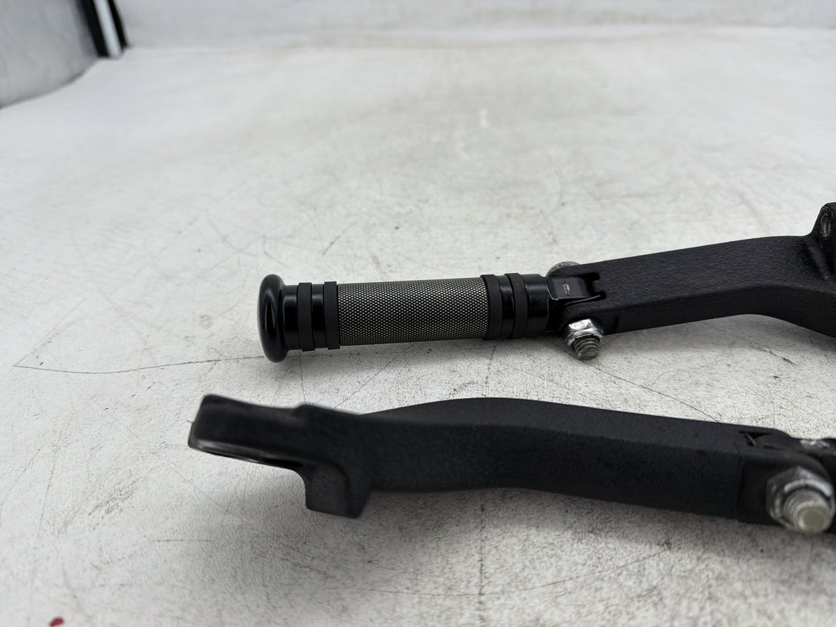 2012 Harley Dyna Fat Bob FXDF 103 OEM Passenger Left & Right Foot Pegs