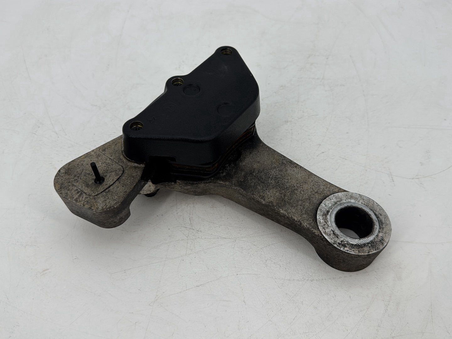 1999 - 2006 Harley-Davidson Touring Road King Classic Rear Back Brake Caliper 44080-02C