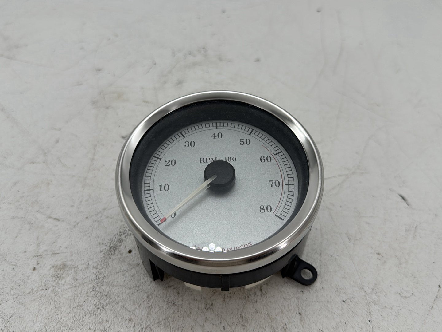 2006 Harley Street Glide Touring FLHXI OEM Tachometer Gauge Instrument Cluster