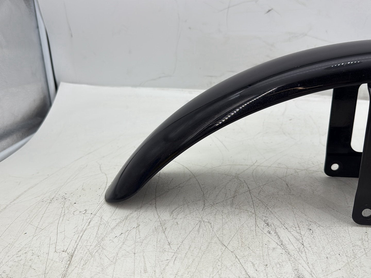 2004 Harley Sportster XL883C 883 Custom OEM Front Wheel Fender Shell Panel