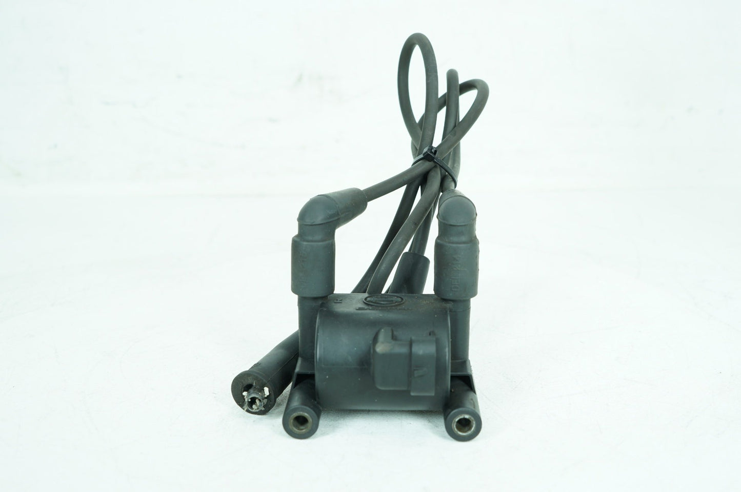 2007 - 2016 Harley-Davidson Touring Street Glide Ignition Coil Spark Plugs Cable 31696-07A