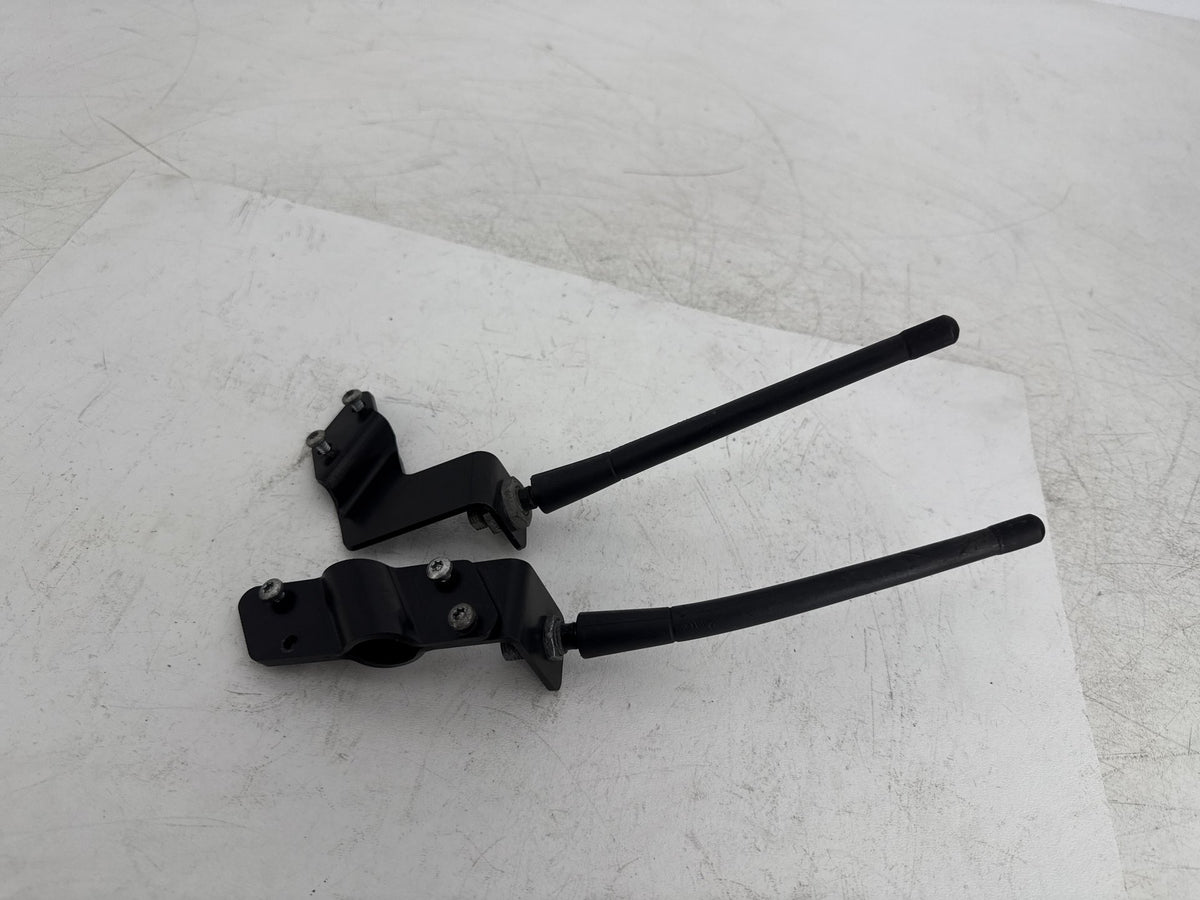 2013 Harley Street Glide Touring FLHX OEM Audio Radio Antenna Mast FM AM