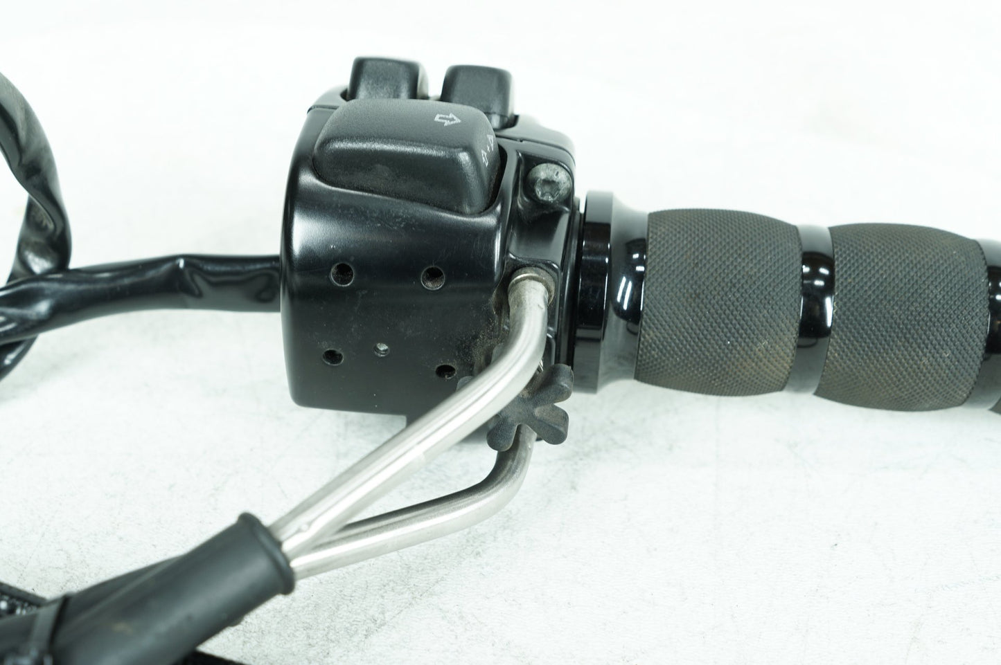 2010 Harley Sportster XL883N Iron 883 Right Engine Start Kill Switches Controls