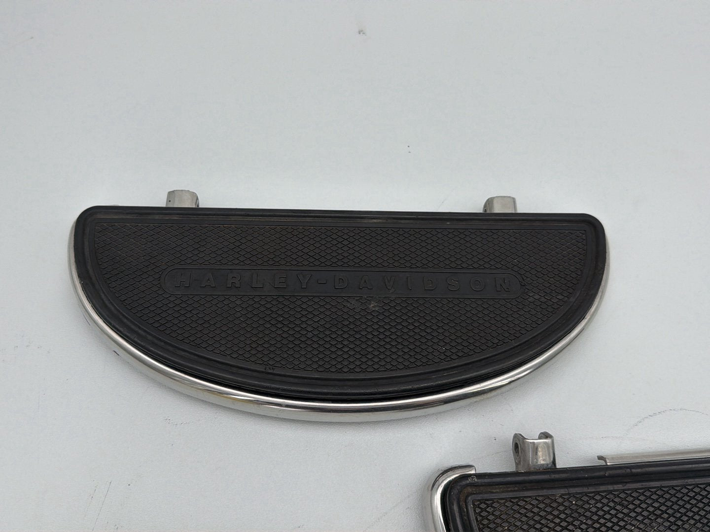 2011 Harley Heritage Softail Classic FLSTC OEM Left Right Driver Floorboard Foot Rest