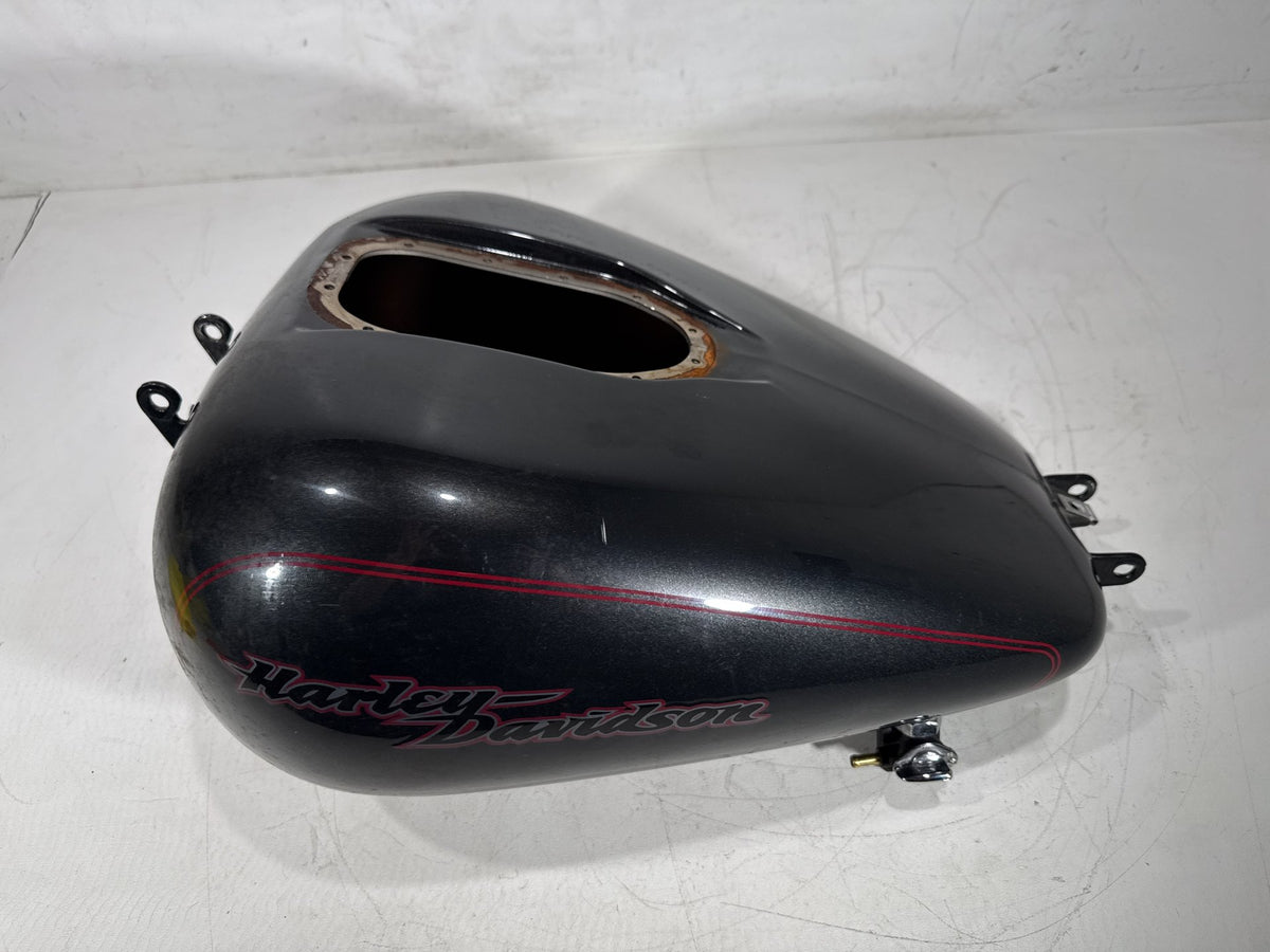 2005 Harley Dyna Super Glide Custom FXDC OEM Fuel Gas Tank Gasoline Reservoir