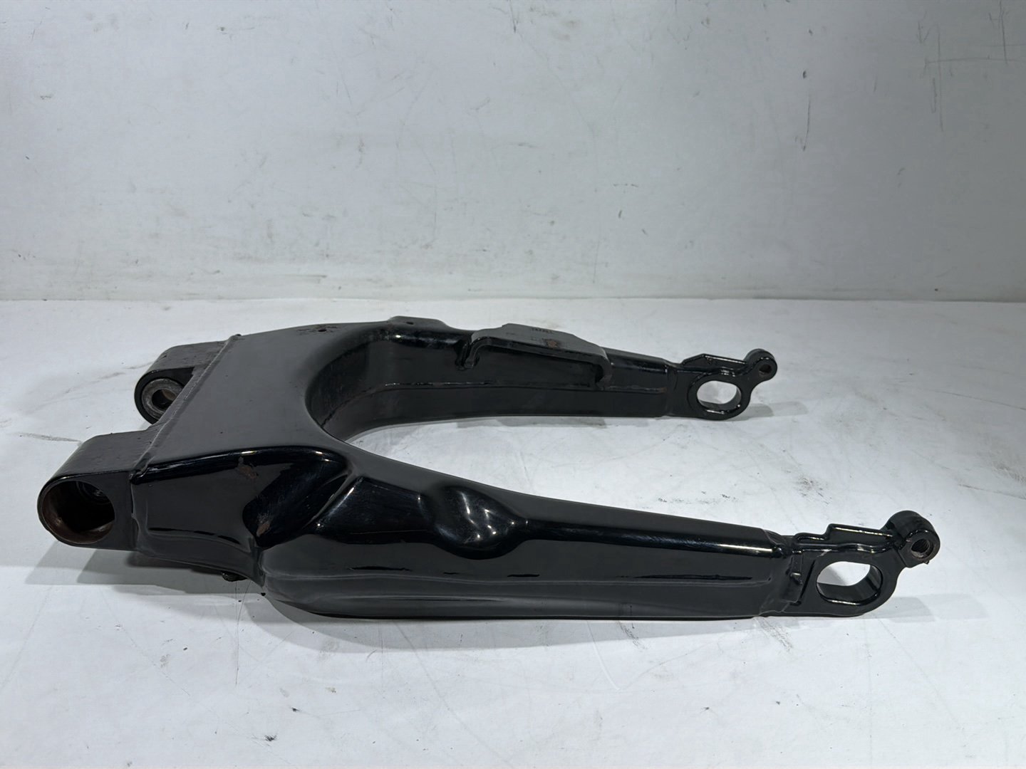2009 Harley Street Glide Touring FLHX OEM Rear Fork Swingarm Swing Arm