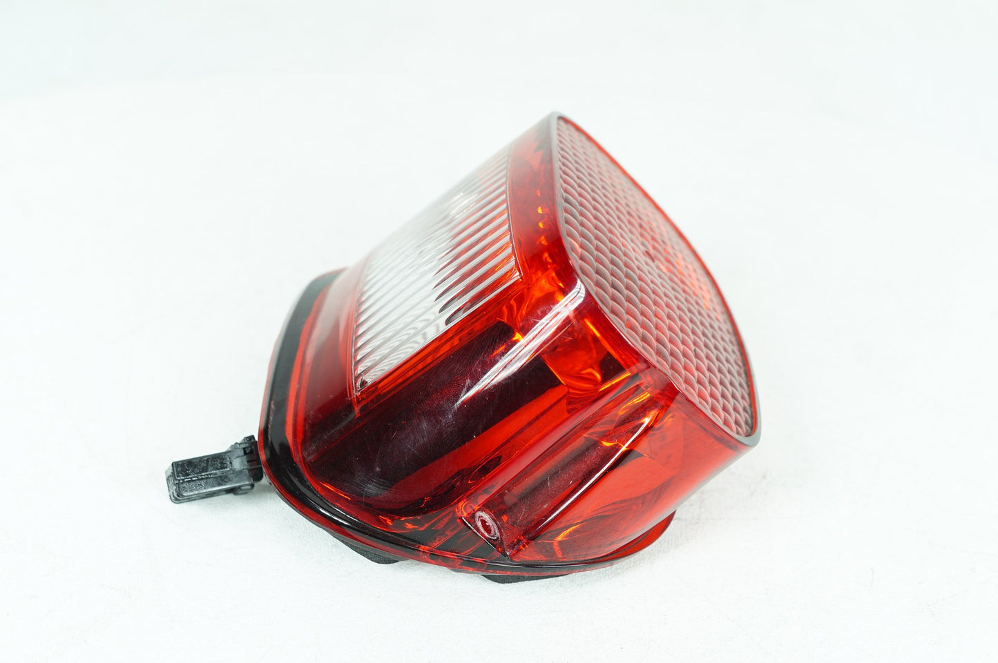 Harley-Davidson Misc  Rear Brake Taillight Tail Lamp 68066-99A