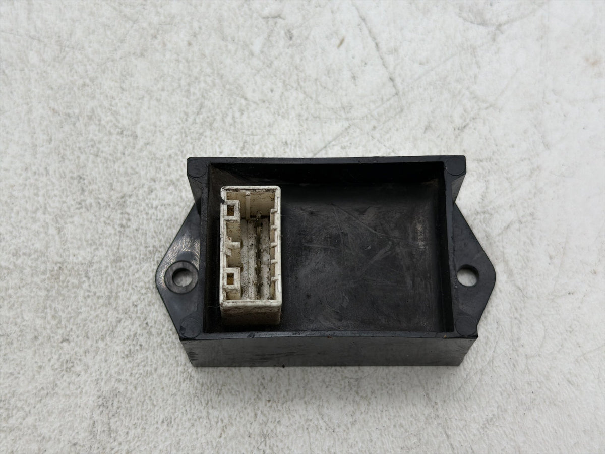 1996 Harley Electra Touring Ultra OEM Fuel Gas Pump Sensor Relay Module 68620-96