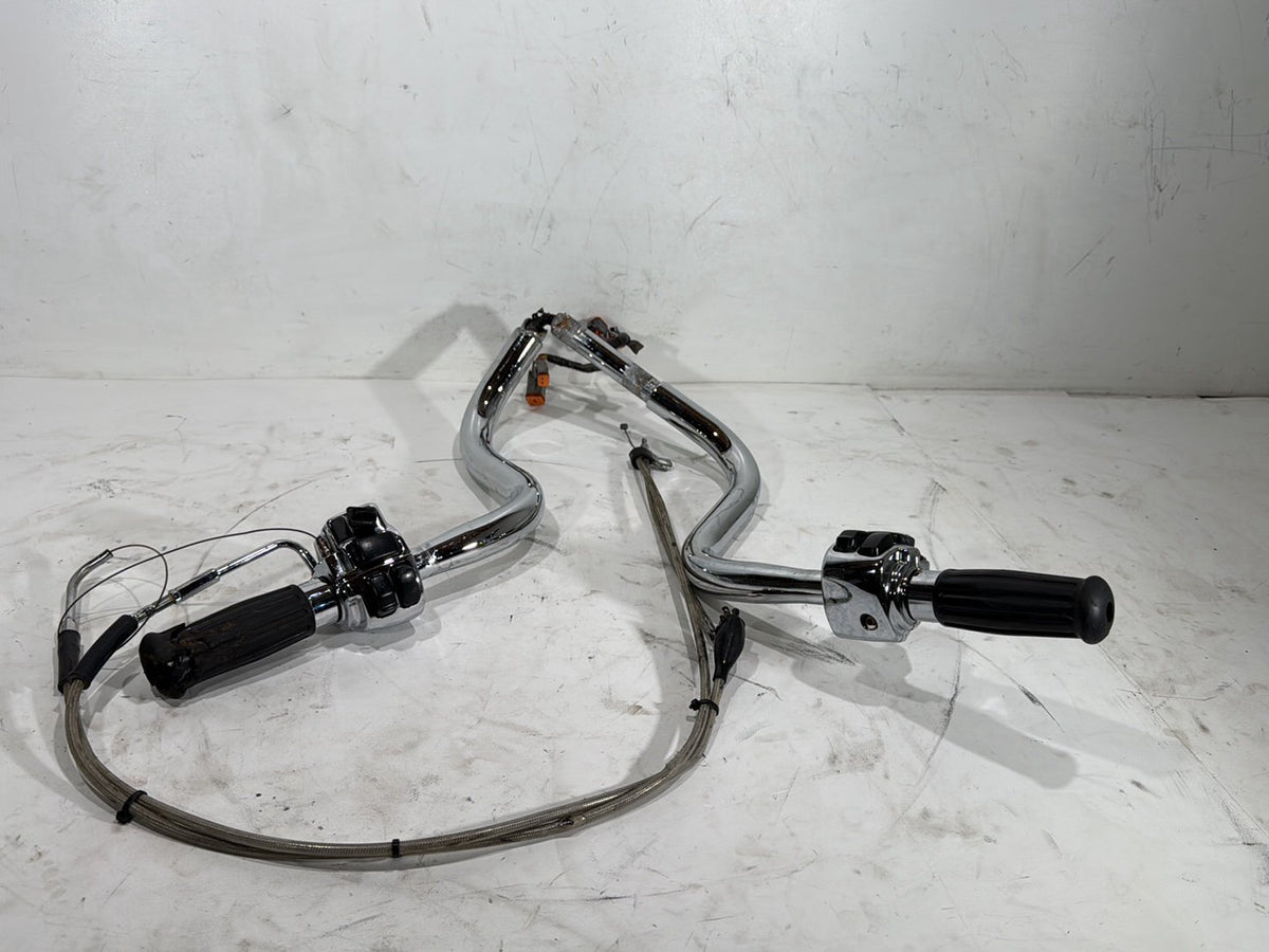 04 Harley Road King Touring Classic OEM Handlebars Left Right Switches Controls