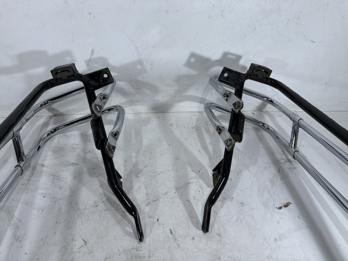2010 Harley Electra Glide Touring Ultra OEM Rear LH RH Saddlebag Guard Rails Bar