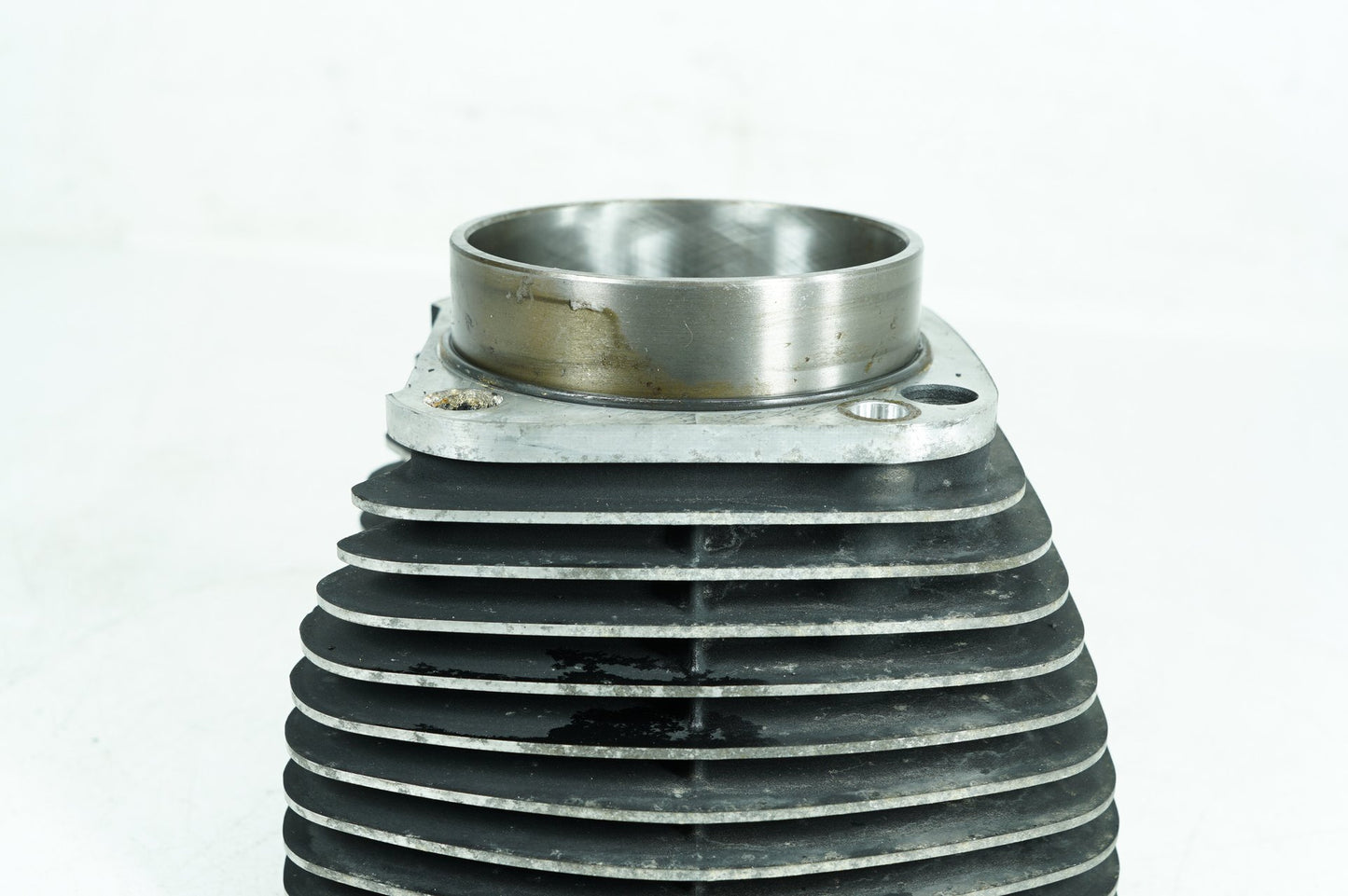 1999 - 2006 Harley-Davidson Softail Heritage Classic Twin Cam Engine Jug 1 Cylinder Barrel 16593-99
