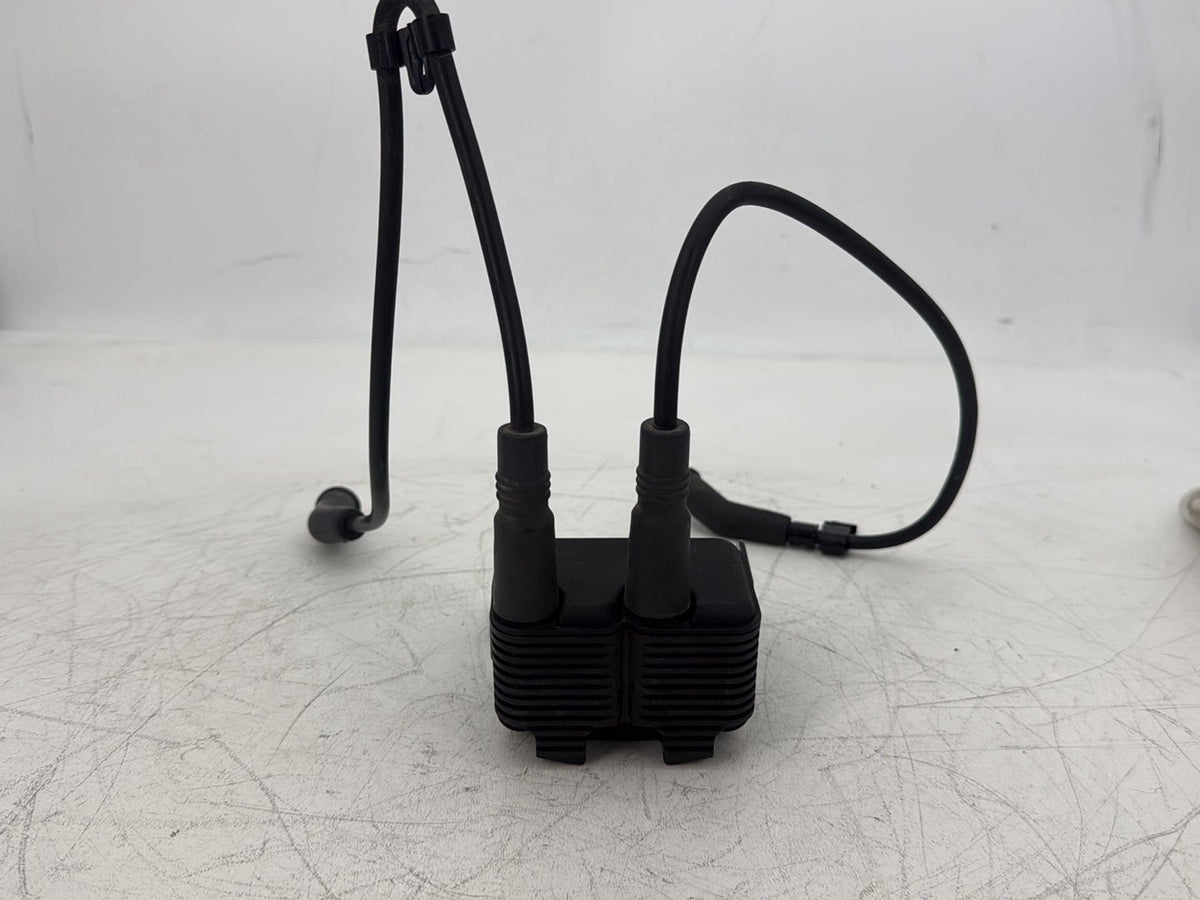 2004 Harley Touring FLHT Electra Glide OEM Ignition Coil Spark Plugs Cable