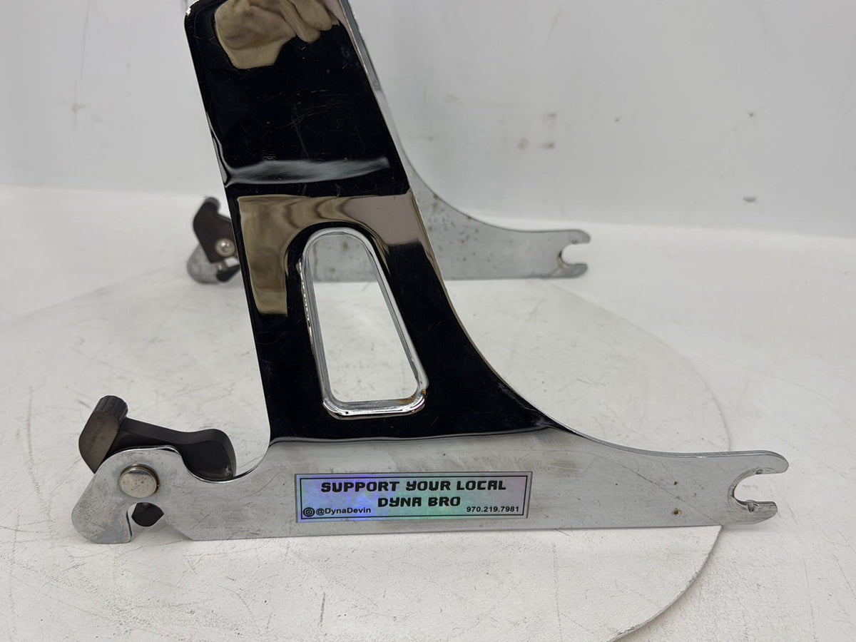2009 Harley Dyna FXD Super Glide OEM Rear Sissy Bar w/ Backrest Cushion Pad