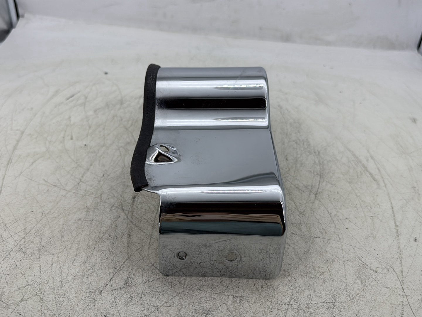 2007 Harley Touring FLHTC Electra Glide Classic OEM Front Lower Fairing Outer Skirt 58208-96A